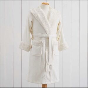 Pottery Barn TEDDY FAUX FUR TRIM ROBE